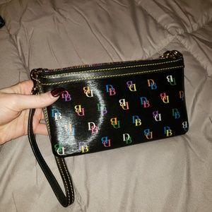 Dooney & Bourke wristlet clutch 🌈💖